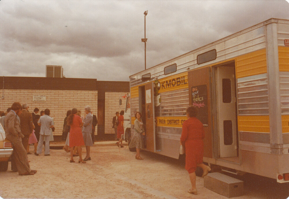 Munno Para Mobile Library