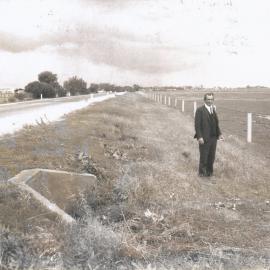 West from Main North Road, Smithfield