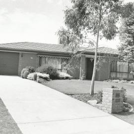 41 Green Crescent, Hillbank