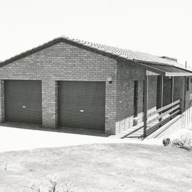 8 Rhodes Court, Hillbank