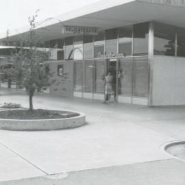 Elizabeth Grove Shopping Centre