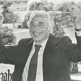 Don Paginton with Tidy Towns Award