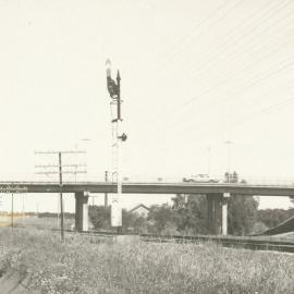 Winterslow Bridge, Elizabeth