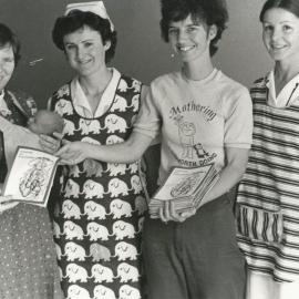 Australian Mothering Week: 1982