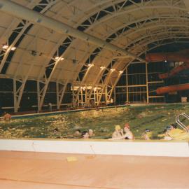 Elizabeth Aquadome: 1987