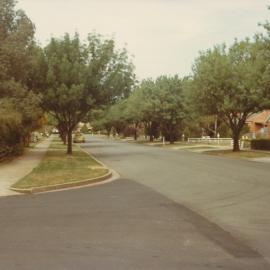 Short Road, Elizabeth