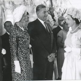 Royal visit to Elizabeth: 1963