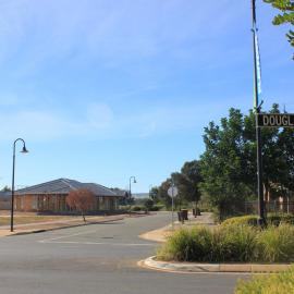 Douglas Drive, Munno Para: 2015