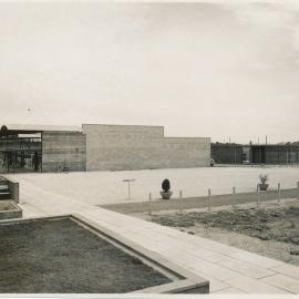 Elizabeth Town Centre: 1961