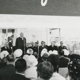 Opening of John Martins, Elizabeth Shopping Centre: 1964