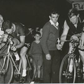 Speed And Distance Sprints Cycling 