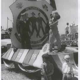 Elizabeth Birthday Celebrations : 1957