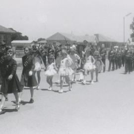 Elizabeth Birthday Celebrations : 1958