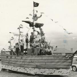 Elizabeth Birthday Celebrations : 1958