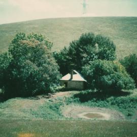Hallett's cottage, One Tree Hill