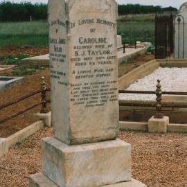 Zoar Cemetery: Taylor