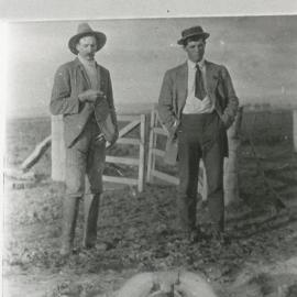 Bore of Mr, A. Snells farm. Bolivar