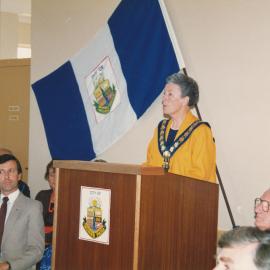 Munno Para Mayor, Jo Gapper