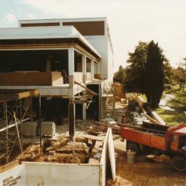 Elizabeth Town Centre redevelopment: 1984
