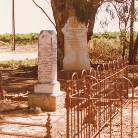 Angle Vale Cemetery: Hatcher, McLaren