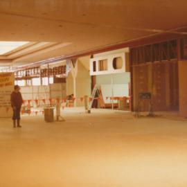 Elizabeth Shopping Centre: 1984