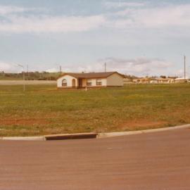 5 Green Crescent, Hillbank