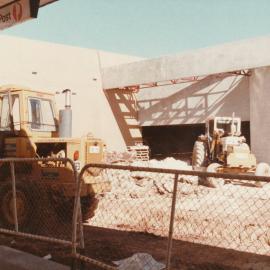 Elizabeth Shopping Centre: 1984