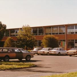 Elizabeth Fields Primary School
