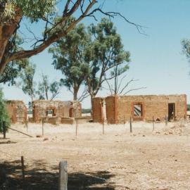 Ruin on Fradd & Coventry Road, Angle Vale
