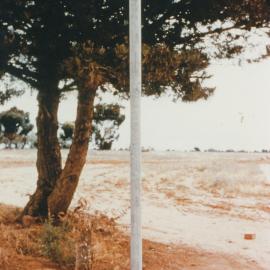 Hogarth and Gluepot Roads