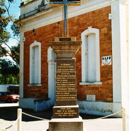 Smithfield Institute and War Memorial