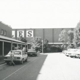 Elizabeth Town Centre: 1983.