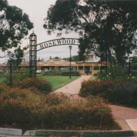 Rosewood Park, Elizabeth