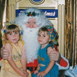 Christmas at Elizabeth City Centre: 1994
