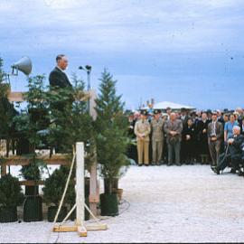 Elizabeth Town Opening