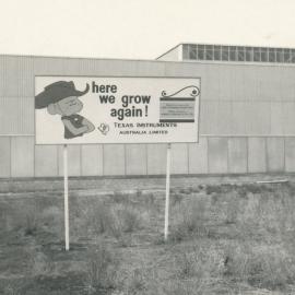 Texas Instrument: 1964.