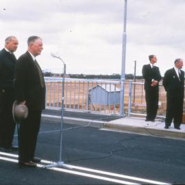 Winterslow Bridge, Elizabeth