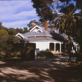 Yelki Farm, One Tree Hill