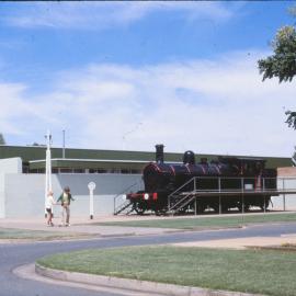 Elizabeth West Train