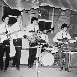 The Jet Blacks at the Old Spot Hotel