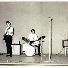 The Jet Blacks in the Octagon