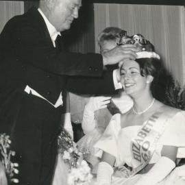 Miss Elizabeth Quest: 1960