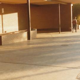 Elizabeth City Centre: 1984