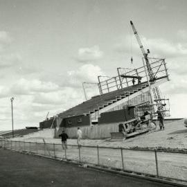 Elizabeth Oval: 1964.