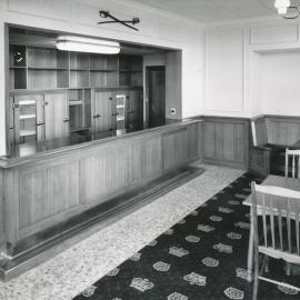 Rose and Crown Hotel, Elizabeth South: 1964