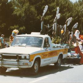 Elizabeth Birthday Festival Procession: 1984