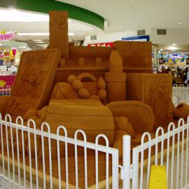 Elizabeth Shopping Centre: 2005