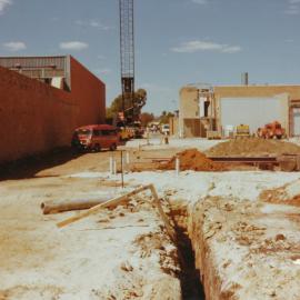 Elizabeth Shopping Centre: 1984