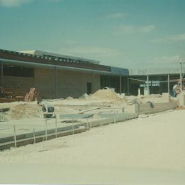 Elizabeth Fields Shopping Centre: 1965