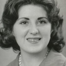 Muriel Hedley from Elizabeth